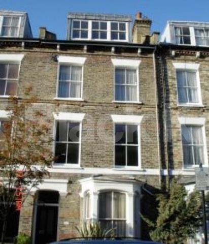 			This is a must see property!, 2 Bedroom, 1 bath, 1 reception Flat			 Moray road, Stroud green